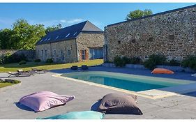 Bed And Breakfast Domaine De L'aviette À